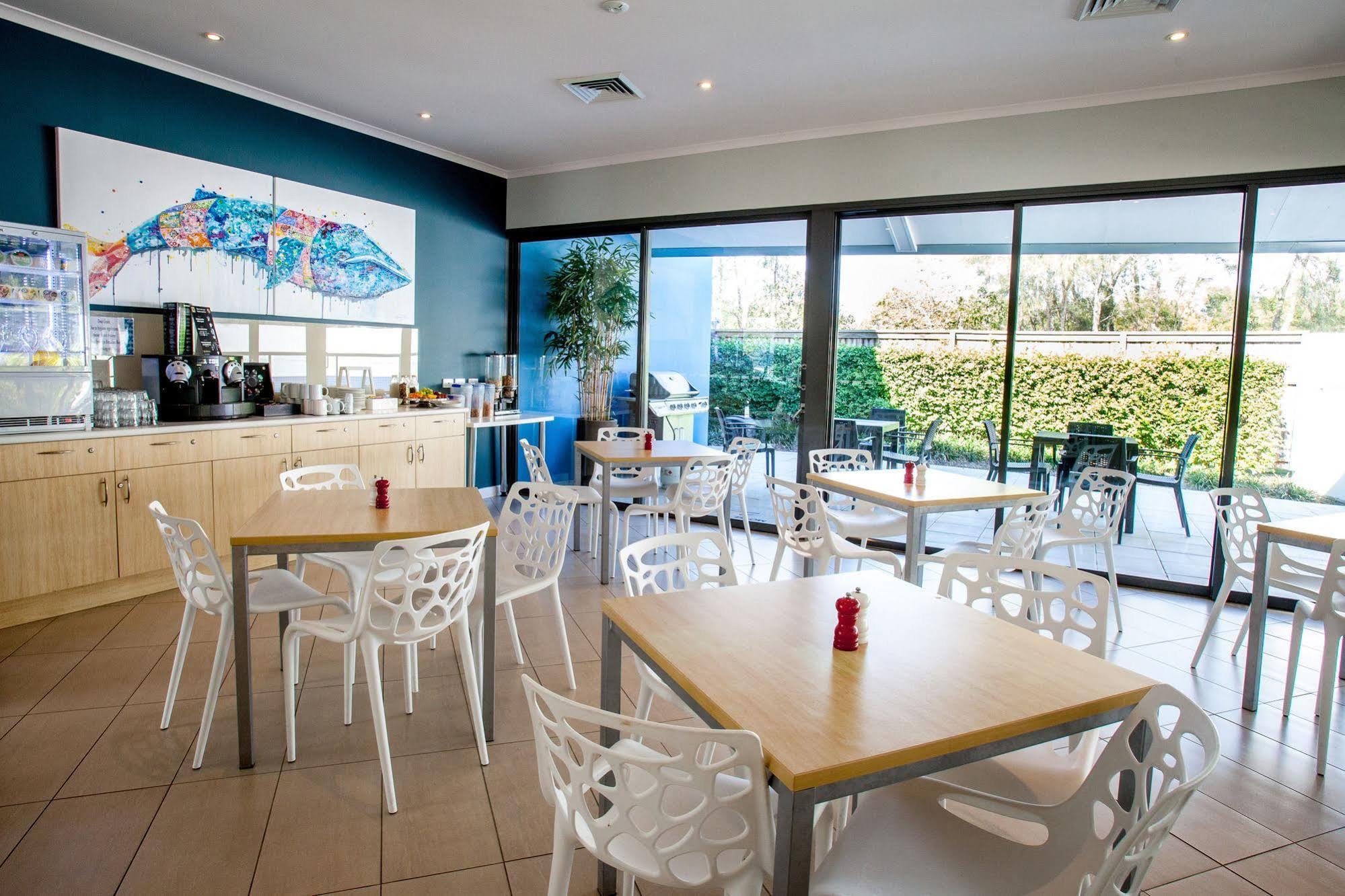 Manly Marina Cove Motel Брісбен Екстер'єр фото