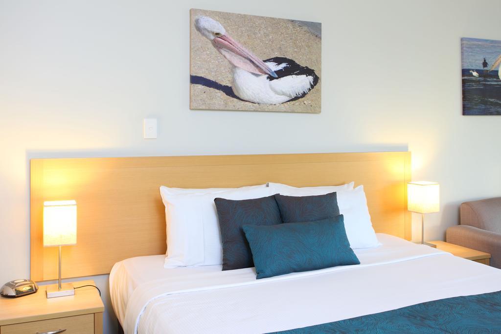 Manly Marina Cove Motel Брісбен Екстер'єр фото